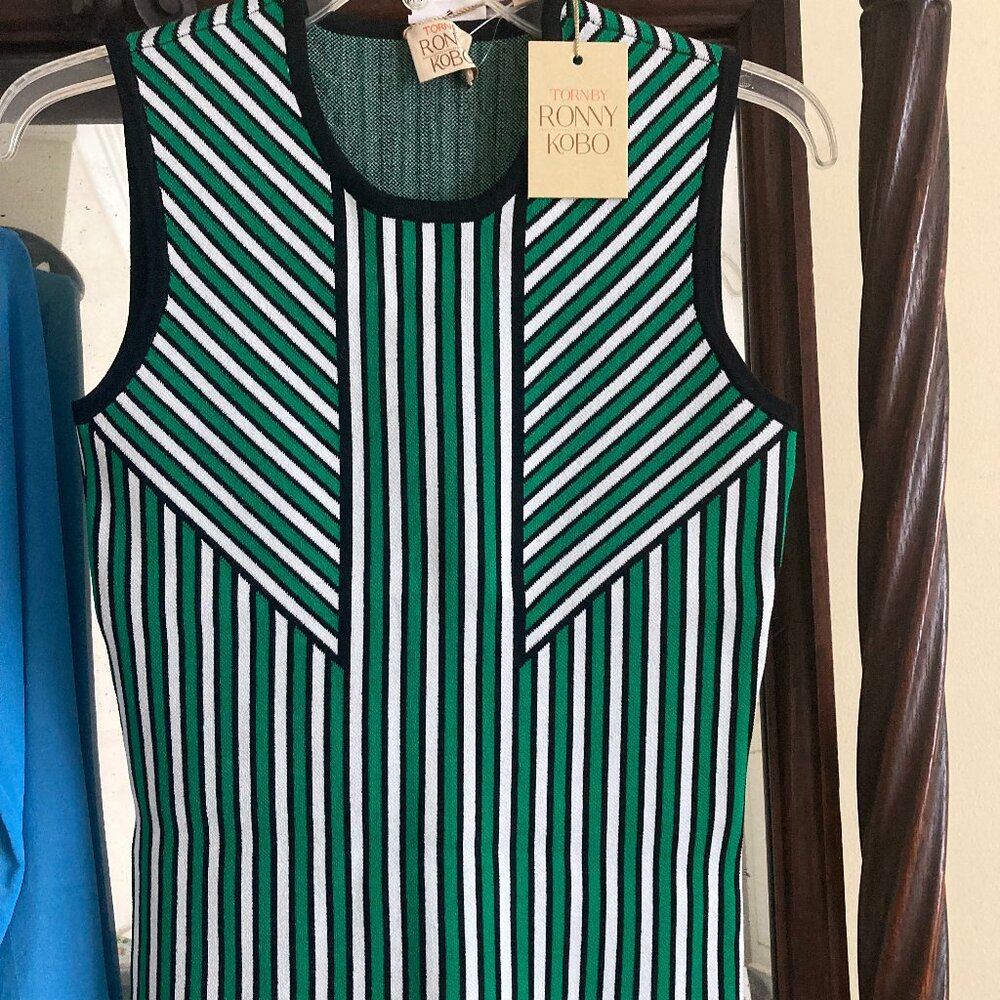 Ronny Kobo sexy, vertical stripe top